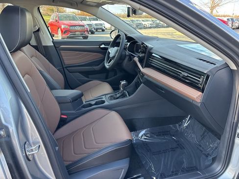 New 2026 Volkswagen Jetta SEL image 11