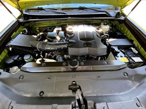 Used 2023 Toyota 4Runner TRD Off-Road image 27