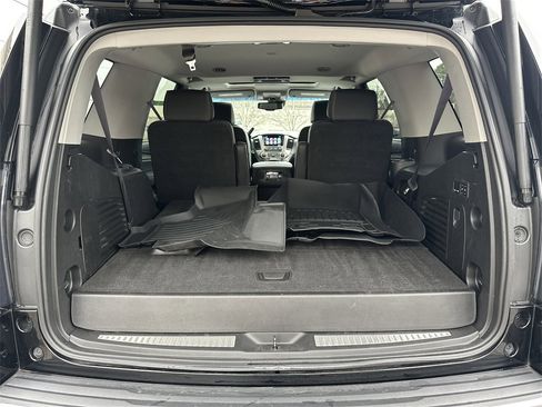 Used 2017 GMC Yukon Denali w/ Open Road Package image 18