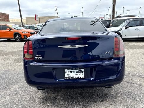 Used 2014 Chrysler 300 S image 7
