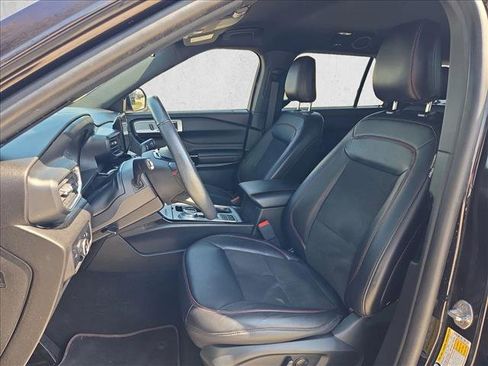 Used 2023 Ford Explorer ST-Line w/ Class IV Trailer Tow Package image 16