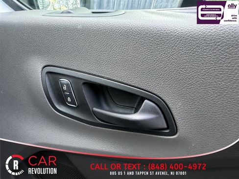 Used 2023 Ford Transit 250 Medium Roof w/ Fleet Safety Package RWD image 30