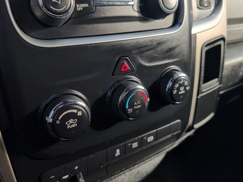 Used 2017 RAM 2500 SLT AWD/4WD image 13