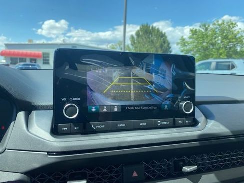 New 2025 Honda Accord SE image 17