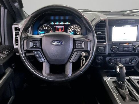 Used 2017 Ford F150 XLT w/ Equipment Group 302A Luxury AWD/4WD image 9