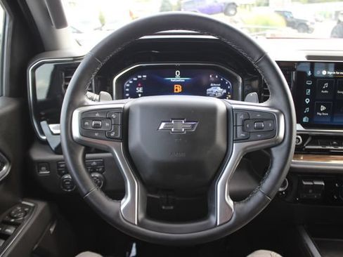 Used 2025 Chevrolet Silverado 1500 RST w/ Dark Appearance Package AWD/4WD image 14