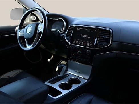 Used 2021 Jeep Grand Cherokee Summit w/ Platinum Series Group image 19