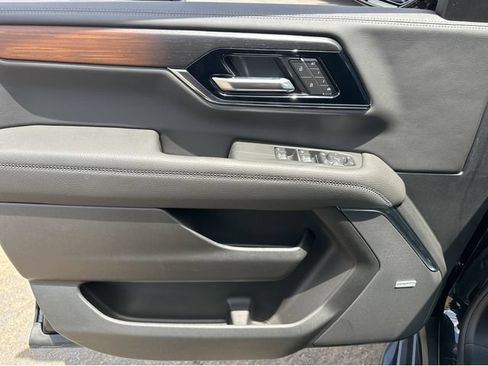 New 2026 GMC Yukon XL Denali w/ Advanced Technology Package AWD/4WD image 24