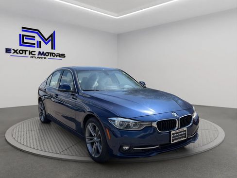 Used 2017 BMW 330i Sedan w/ Premium Package RWD image 7