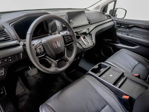 Certified 2026 Honda Odyssey Elite image 22