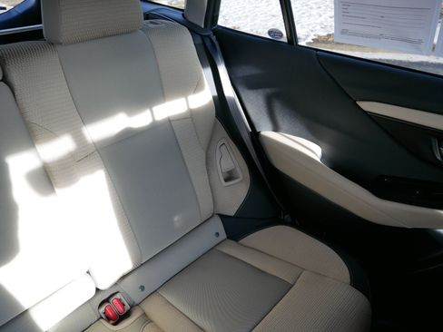 Used 2021 Subaru Outback Premium image 14