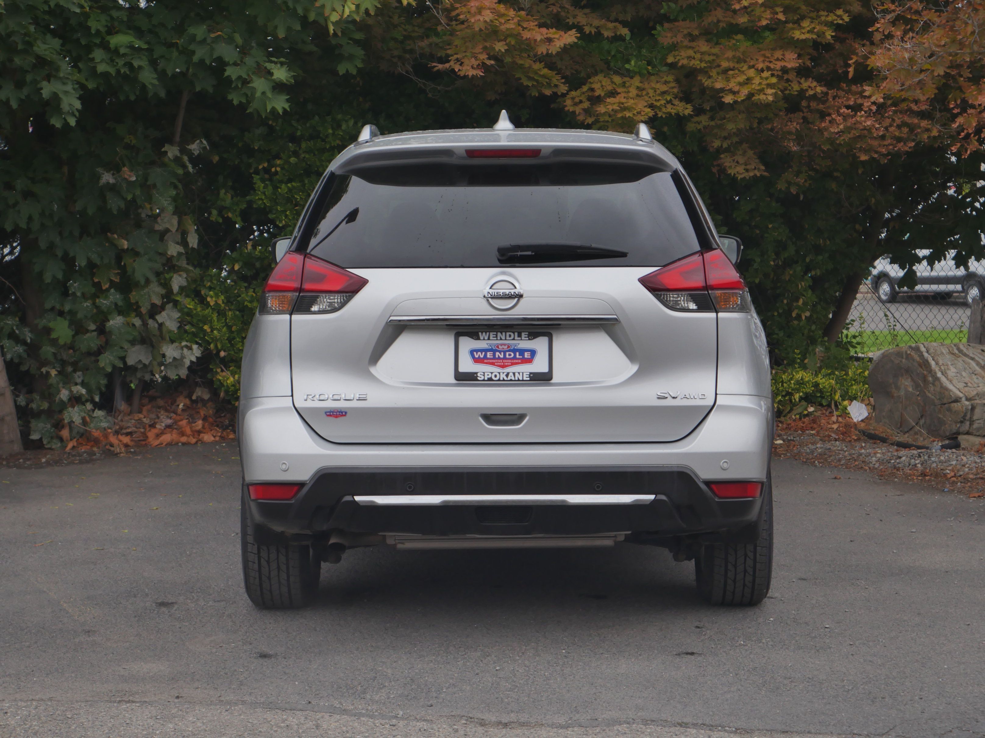Used 2020 Nissan Rogue SV AWD/4WD image 17