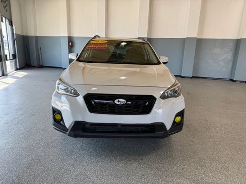 Used 2021 Subaru Crosstrek 2.0i Premium AWD/4WD image 2