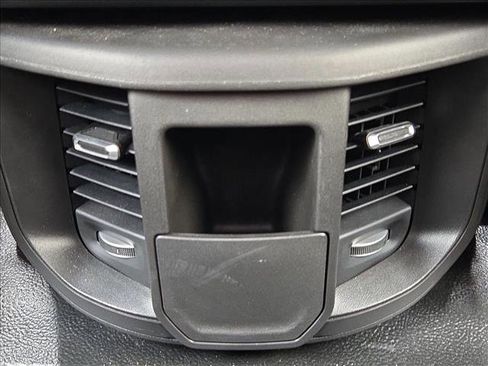 Used 2025 RAM 2500 Tradesman w/ Chrome Appearance Group AWD/4WD image 15