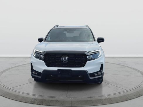 Used 2022 Honda Passport Elite image 3