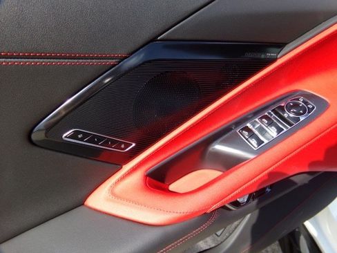 Used 2026 Chevrolet Corvette Z06 RWD image 17