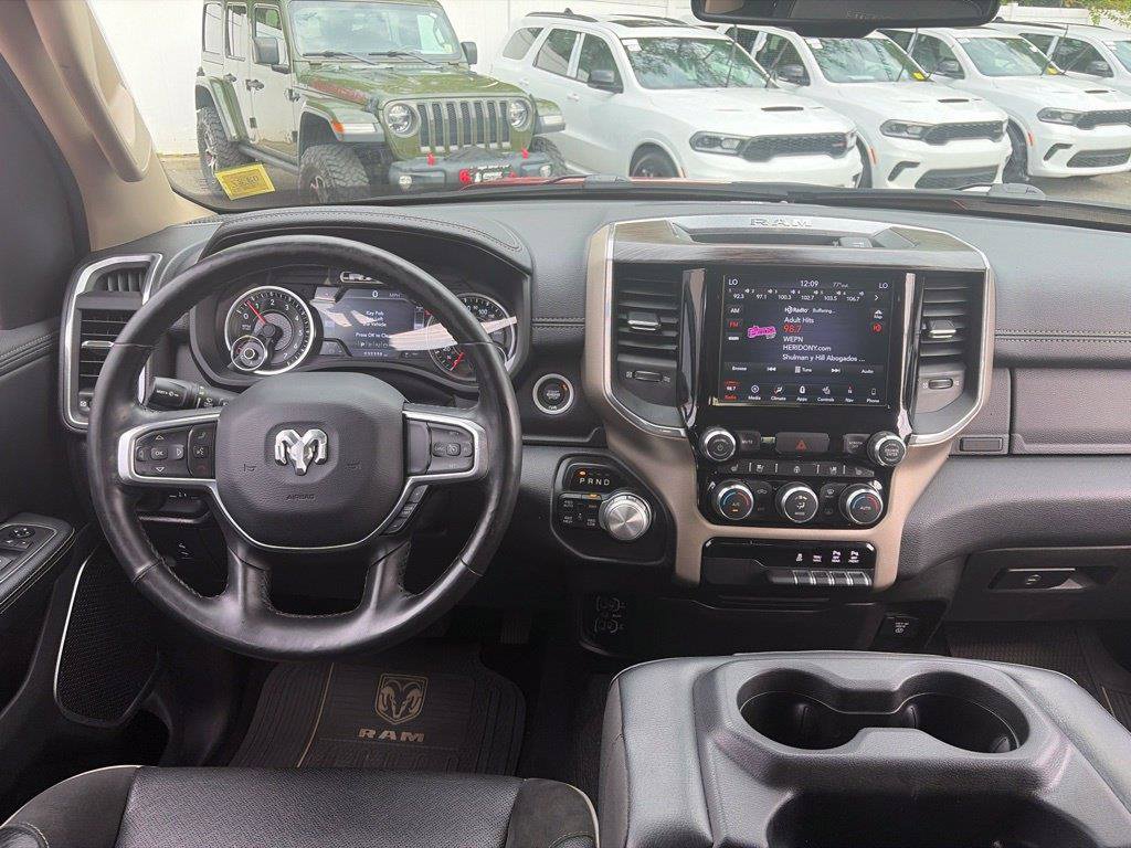 Used 2019 RAM 1500 Laramie AWD/4WD image 9