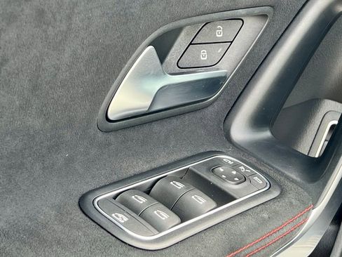 Certified 2023 Mercedes-Benz CLA 250 4MATIC image 23