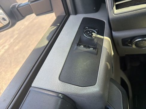 Used 2017 Ford F350 XL w/ Power Equipment Group AWD/4WD image 20