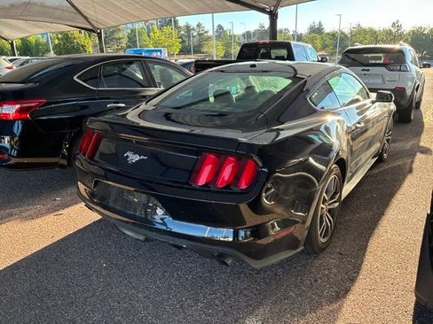Used 2017 Ford Mustang Premium RWD image 4
