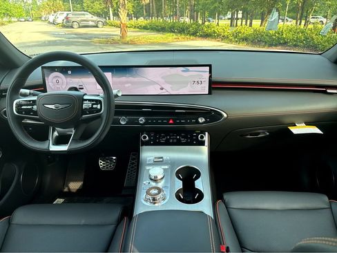 New 2026 Genesis GV70 2.5T Advanced AWD/4WD image 5