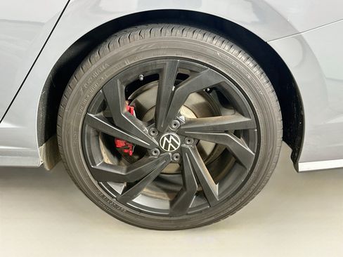 Used 2023 Volkswagen Jetta GLI Autobahn w/ GLI Black Package FWD image 11
