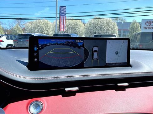 Used 2024 Genesis GV70 3.5T Sport w/ Sport Prestige Package AWD/4WD image 19