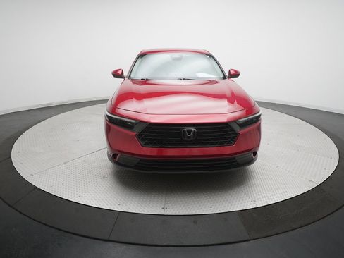 Used 2023 Honda Accord EX image 11