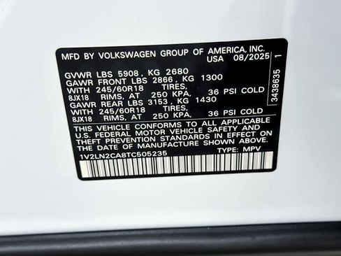 New 2026 Volkswagen Atlas SE image 28