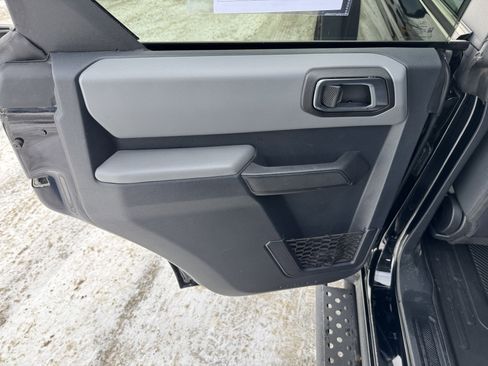 Used 2022 Ford Bronco Big Bend image 28