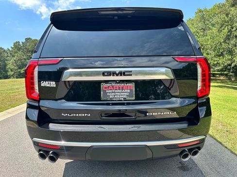 Used 2022 GMC Yukon Denali RWD image 6