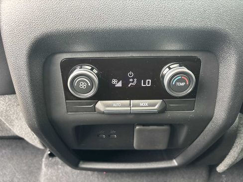 New 2026 Buick Enclave Preferred w/ Power Package AWD/4WD image 23