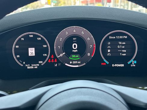 Certified 2025 Porsche Panamera 4 AWD/4WD image 29