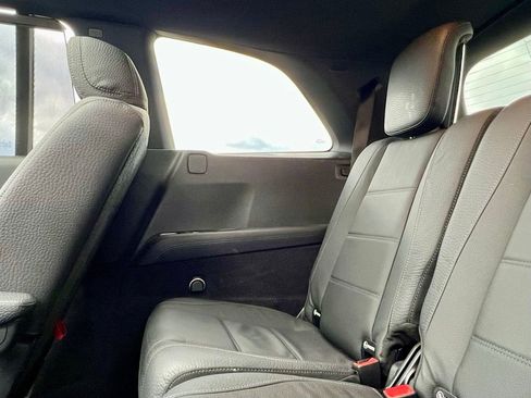 Certified 2024 Mercedes-Benz GLS 450 4MATIC image 12