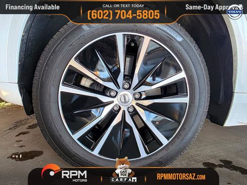 Used 2020 Volvo XC90 T5 Momentum w/ Protection Package Premier FWD image 29