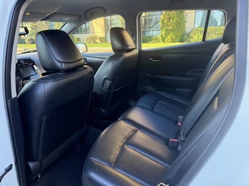 Used 2016 Nissan Leaf SL w/ Premium Package image 26