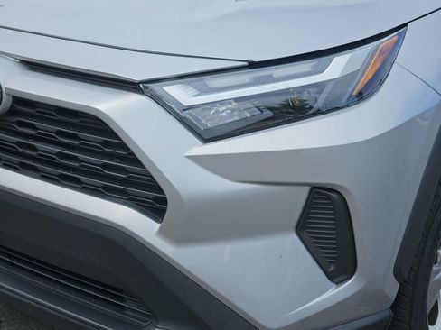 Used 2023 Toyota RAV4 XLE FWD image 5
