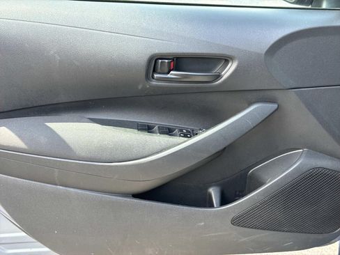 Used 2023 Toyota Corolla LE FWD image 22