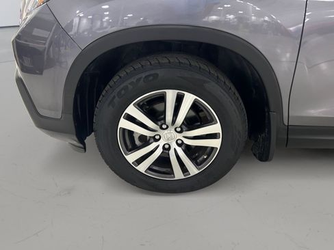 Used 2017 Honda Ridgeline RTS image 9