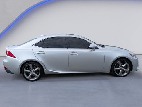 Used 2016 Lexus IS 350 w/ Navigation System Package RWD image 6