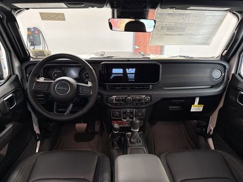 New 2025 Jeep Wrangler Unlimited Rubicon 392 image 41