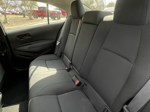 Used 2024 Toyota Corolla LE image 23