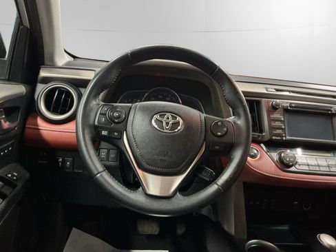 Used 2014 Toyota RAV4 Limited image 12