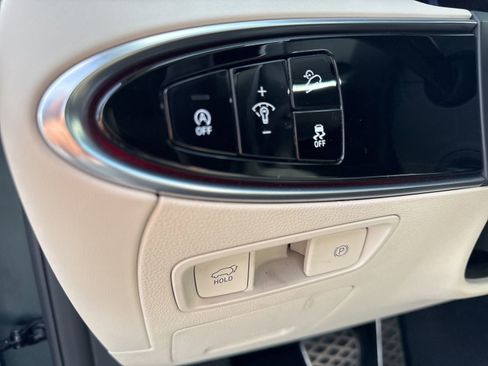 Used 2024 Genesis GV70 3.5T Sport w/ Sport Prestige Package image 21