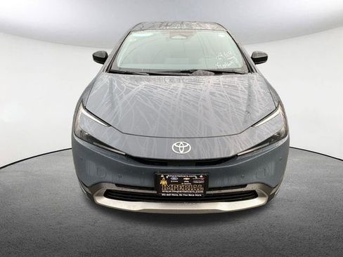 New 2026 Toyota Prius Plug-In Hybrid FWD image 4