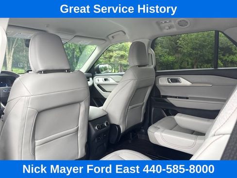 Used 2025 Ford Explorer Active w/ Active Comfort Package AWD/4WD image 20