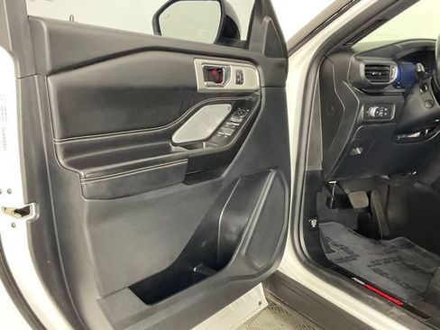 Used 2020 Ford Explorer ST w/ Premium Technology Package AWD/4WD image 11