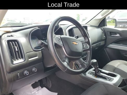 Used 2018 Chevrolet Colorado LT w/ LT Convenience Package AWD/4WD image 8