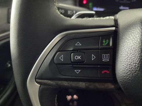 Certified 2025 Jeep Grand Cherokee Limited w/ MOPAR Finishing Package image 21