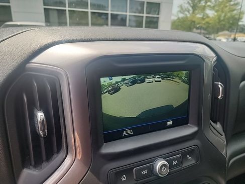 Used 2019 Chevrolet Silverado 1500 Custom Trail Boss w/ Infotainment Package AWD/4WD image 9